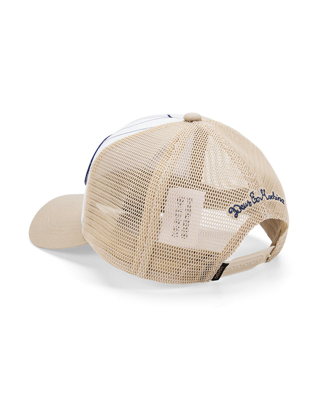 D261MHA339-Forecourt-Trucker-Safari