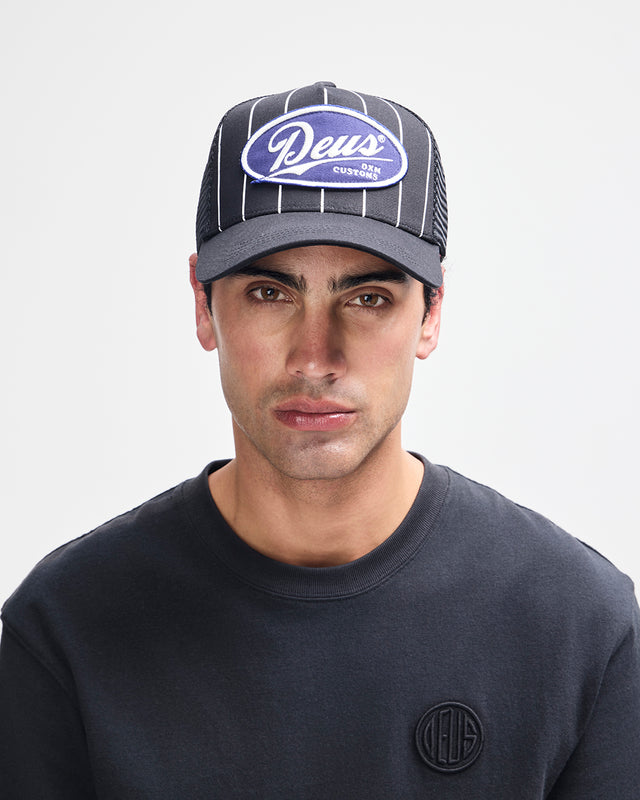 D261MHA339-ForecourtTrucker-Black