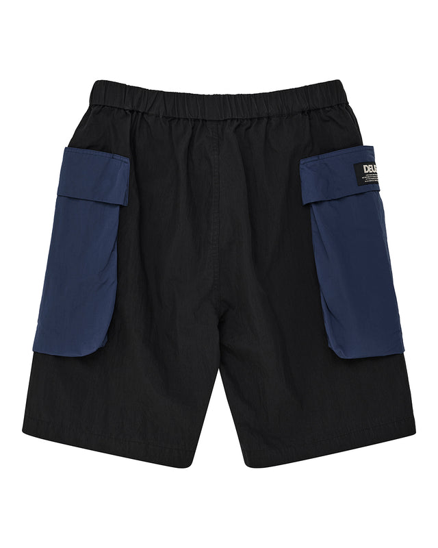 D261MWK502-DuckDiveShort-Black
