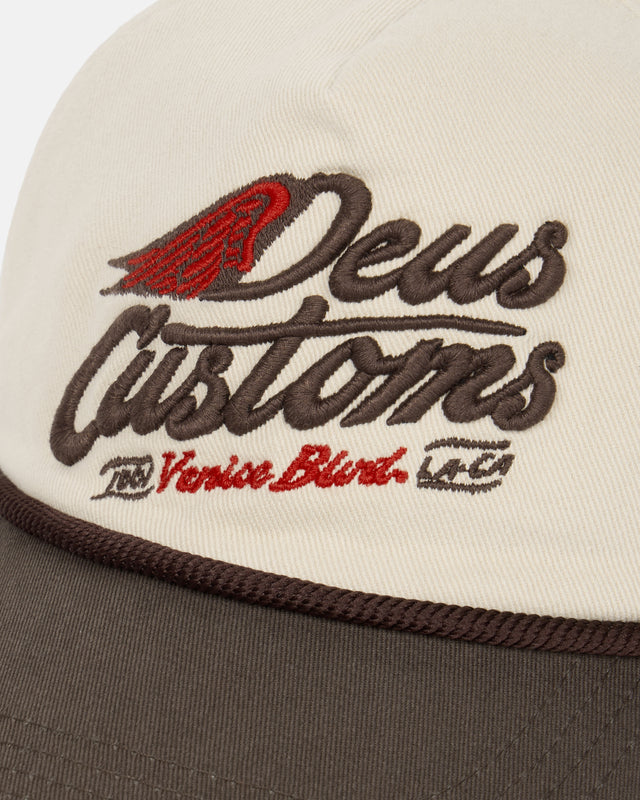 Winglet Trucker - Ivory