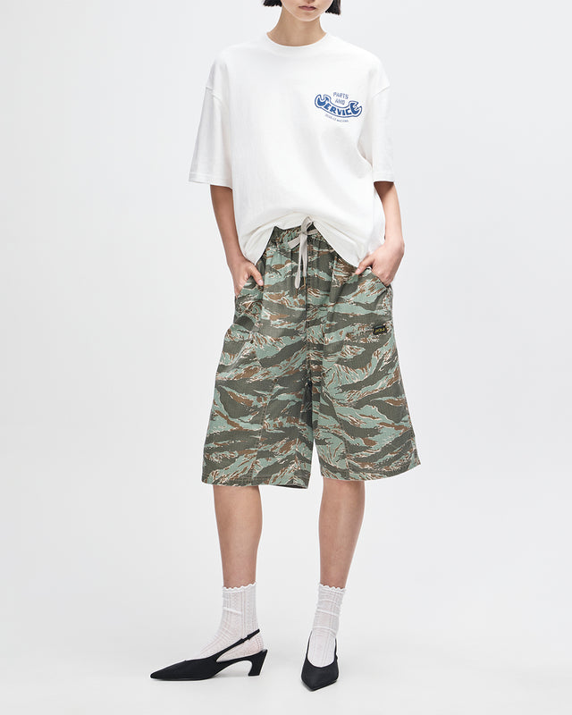 Unforseen Short - Ground Cover Green