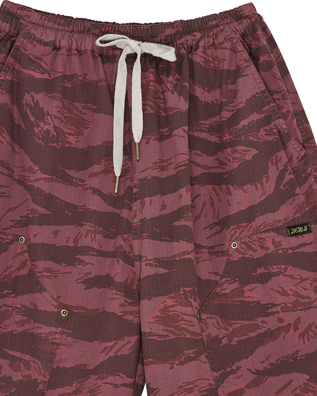 Dyed Unforseen Short - Raspberry