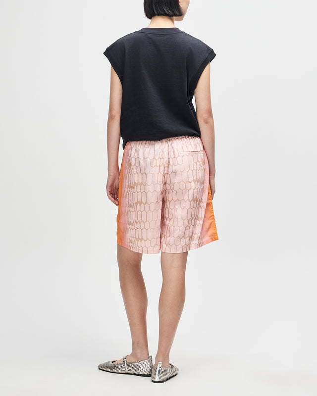 Rally Resort Short - Flaming Cameo