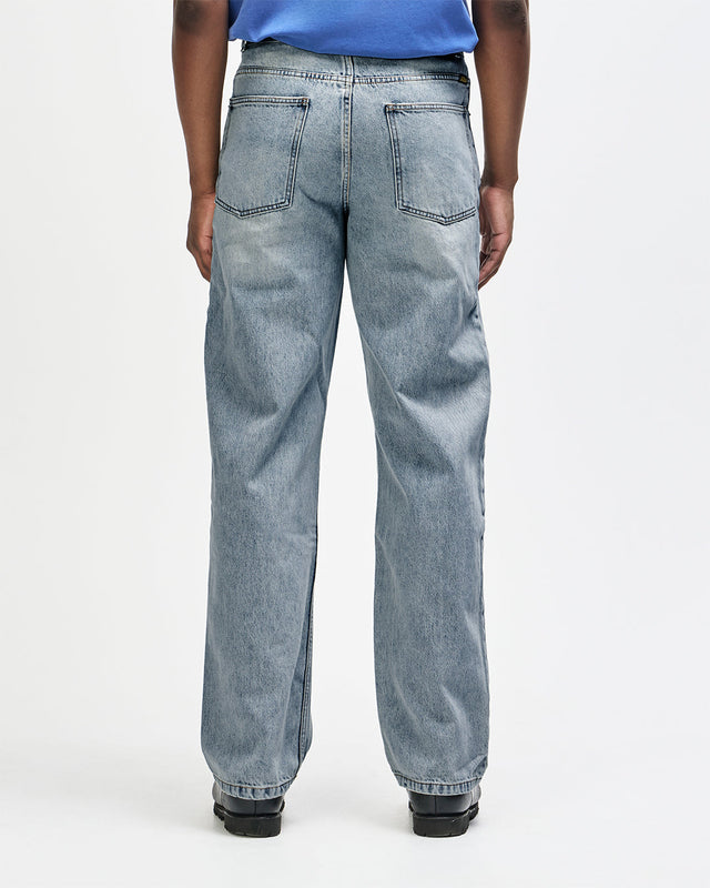 True Line Straight Jean - Washed Indigo