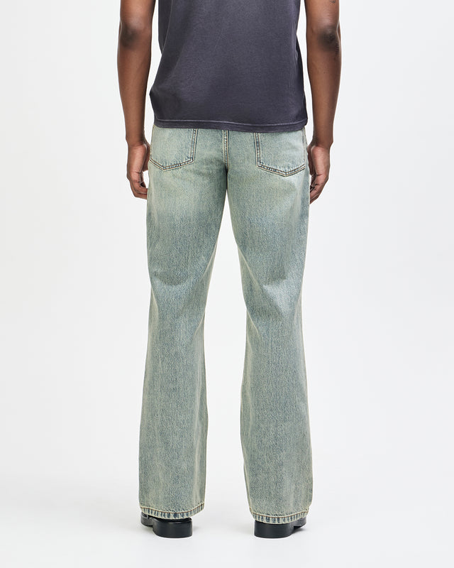Curve Line Bootcut Jean - Dirty Denim