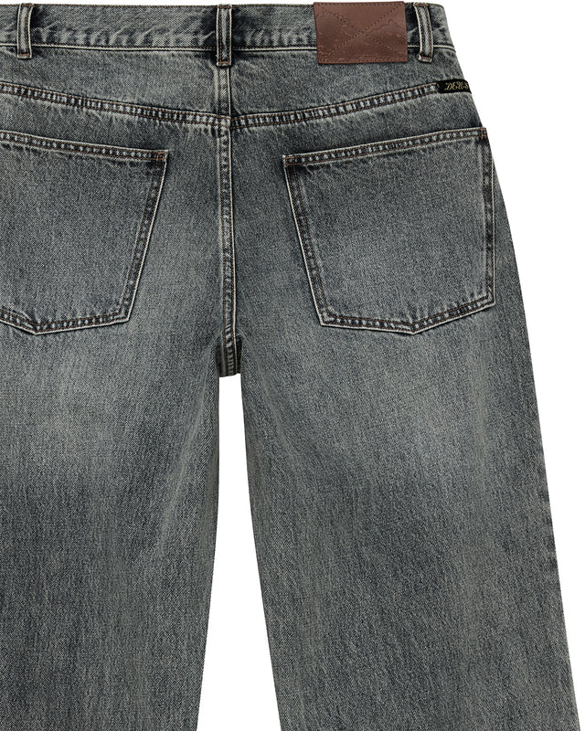 True Line Straight Jean - Dirty Denim
