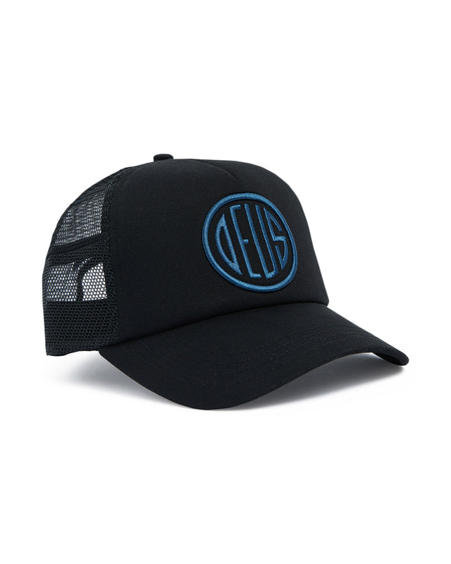 pill logo trucker black