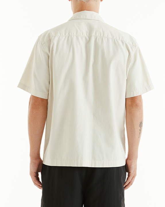 Stranded Fatigue Shirt - Dirty White – Deus Ex Machina Australia